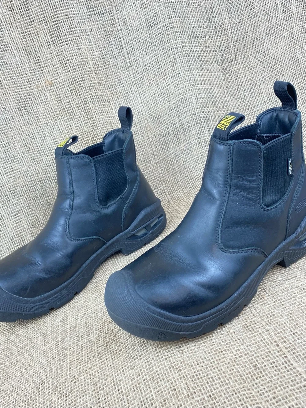 Keen Work Boot Mens 10 D Utility Black Waterproof Leather Carbon Toe Safety Slip